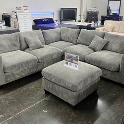BRAND NEW 4PC SECTIONAL SOFA SET WITH OTTOMAN AND ACCENT PILOWS INCLUDED $549