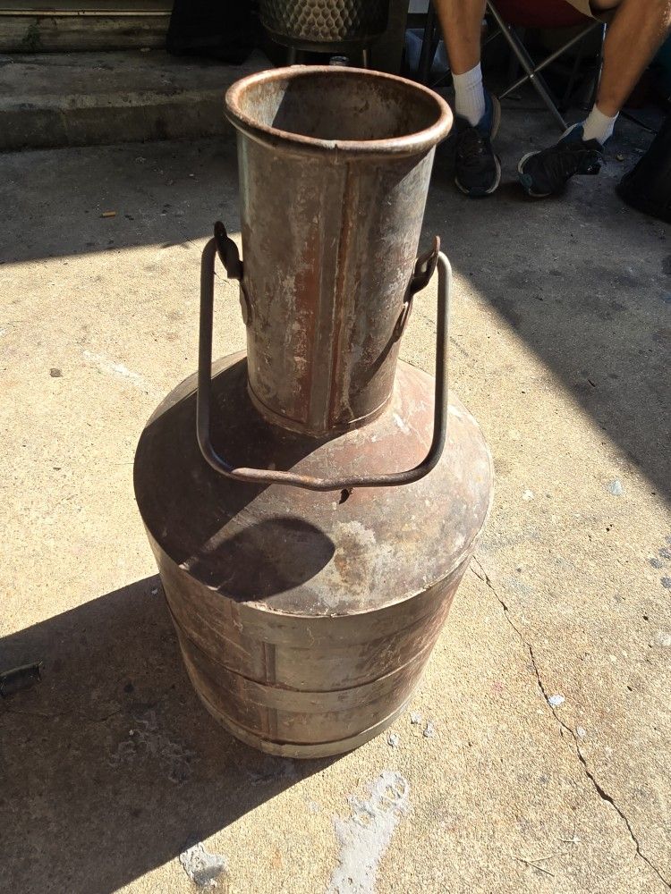 Vintage Field Small Volume Prover Can