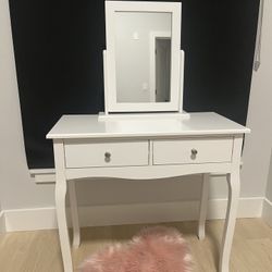 Dressing Table with Mirror – Great Condition