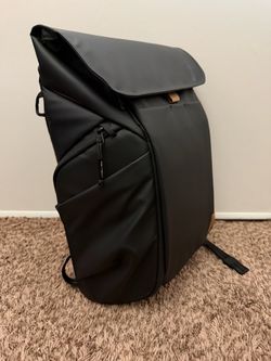 PGYTECH OneGo Air Backpack (18L, Obsidian Black)