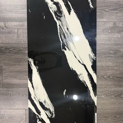 Tile Pollar Black 24x48