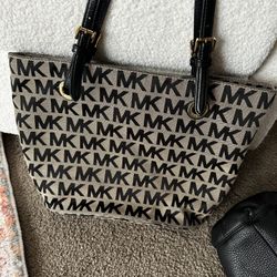 Michael Kors Tote 
