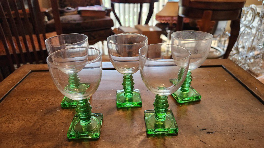 Set Of 5 Beautiful Antique 4" Ribbed Green Stem Cordial/Wine Glasses Stemware Goblets