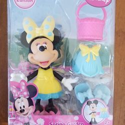 Disney Minnie Mouse Clip On Dress Up Toy New $15