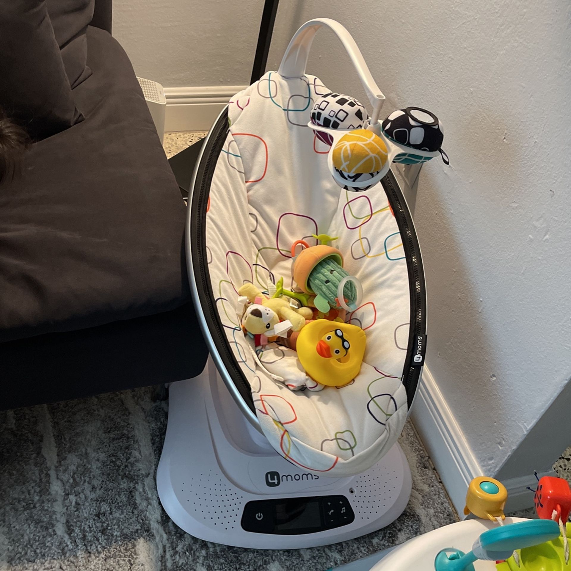 4moms Mama Roo Swing