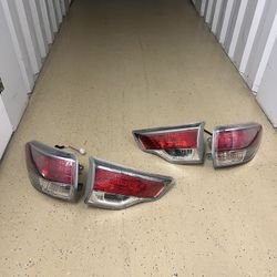 2014-2019 Toyota Highlander Tail Lights