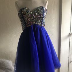 Formal Strapless/ Prom Dress