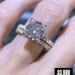 14K 3.02XT + .70CT Cushion Set Engagement Ring  