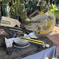 Ryobi TSS102L 10" Sliding Miter Saw