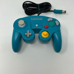 Nintendo Emerald Blue GameCube Controller Japan exclusive