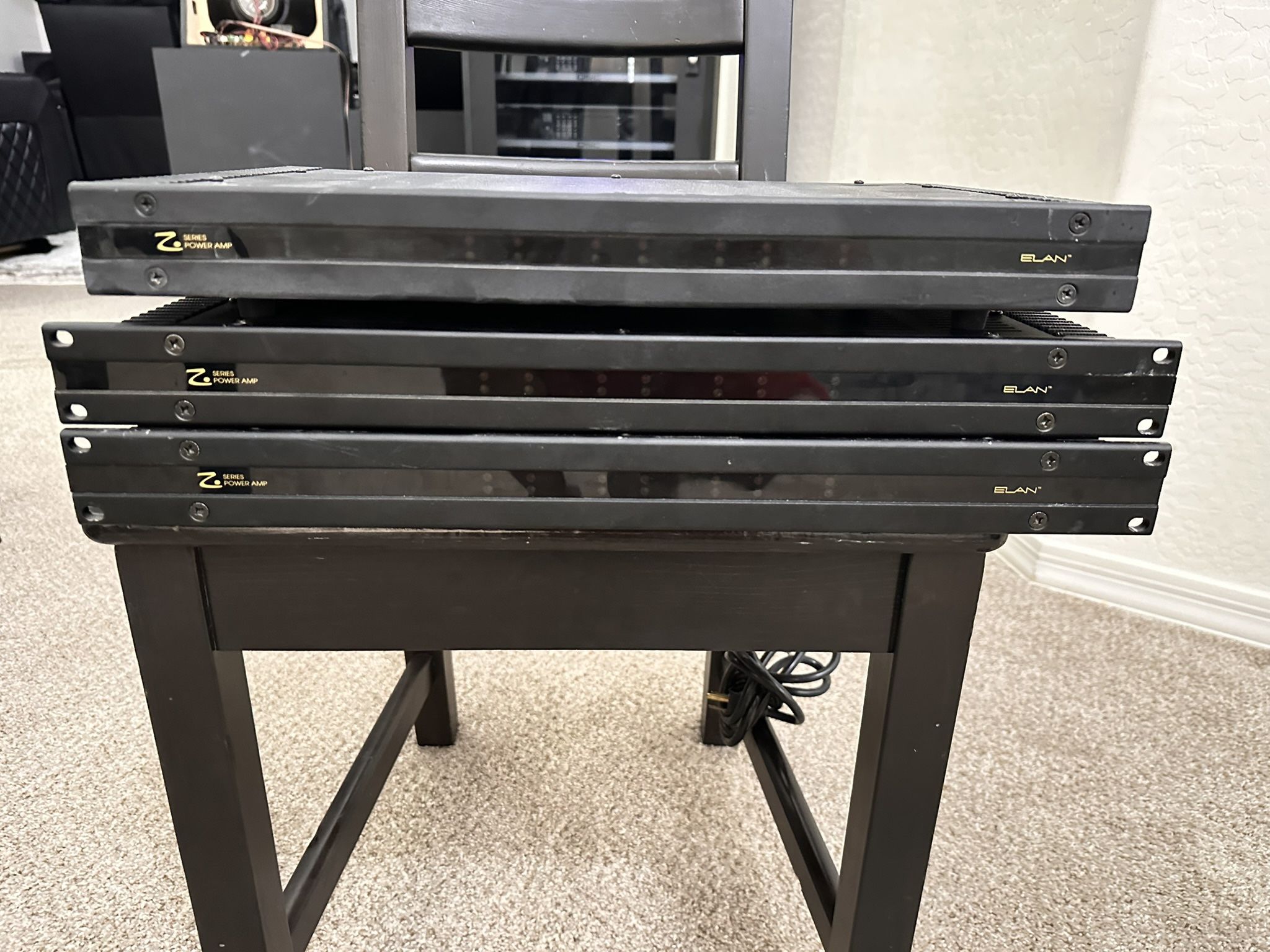 Elan z660/z661 Amplifiers
