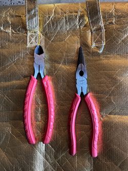 Milwaukee 8’ Long Nose Pliers & 8’ Diagonal Cutters