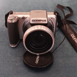 Olympus Ultra Zoom Digital Camera 