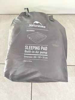 Naturehike Sleeping Pad with Built-in Air Pump queen