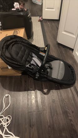 Baby trend 6-in-1 bassinet/infant seat