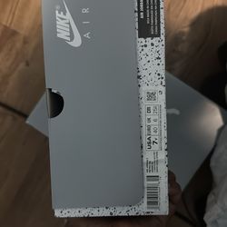 Jordan 5 Wolf grey 2026 size 7Y