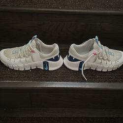 Nike women’s training shoes