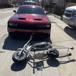 selling miny bike frame with wheel bar on it 