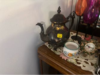 Tea pot