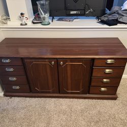 Wooden Dresser/TV Stand/ Support desk