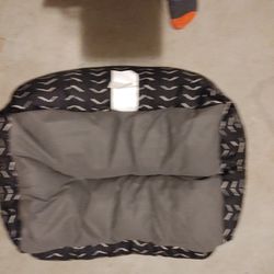 Small To Medium Size Pet Bed