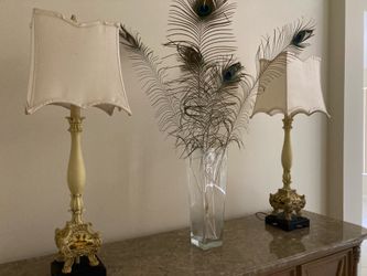 Lamps beautiful. Antiques