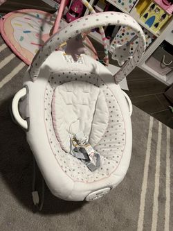 Graco Infant Bouncer And Swing 