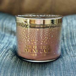 🍓 Strawberry Pound Cake 3-Wick Candle 