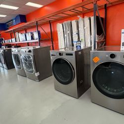FRONT LOAD WASHER AND DRYER SET 