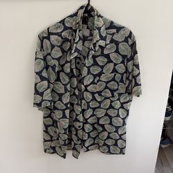 Funky leaf short sleeve shirt Large