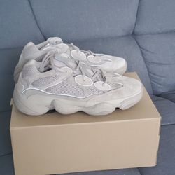 Yeezy 500 Taupe Light - Size 11