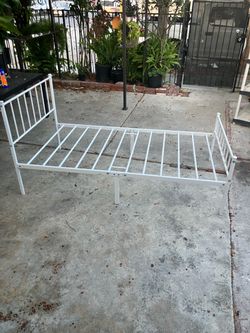 Twin mattress frame