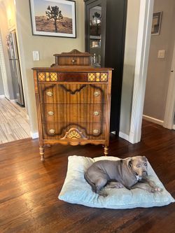 Vintage dresser and chest of drawers
