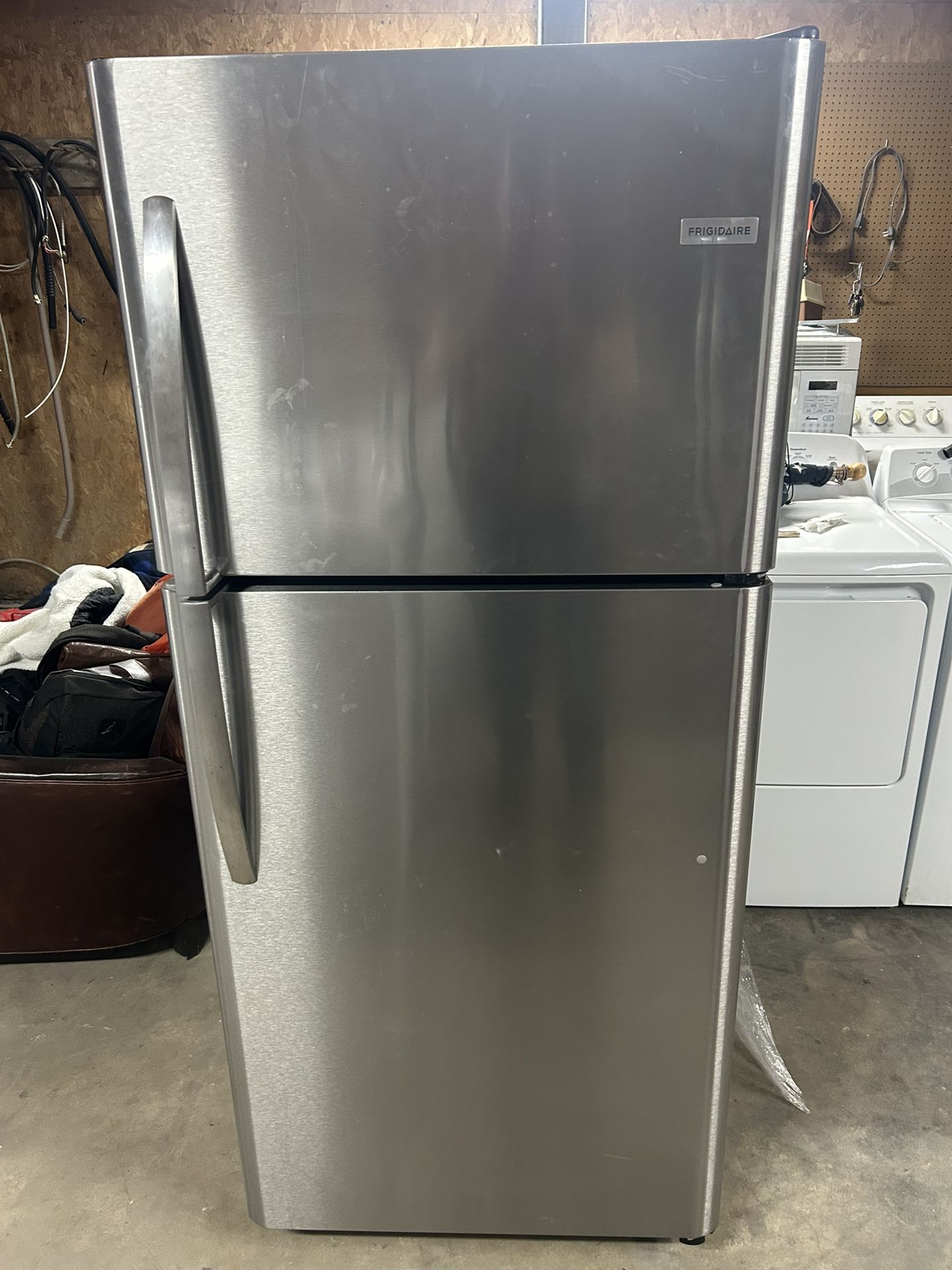 REFRIGERATOR