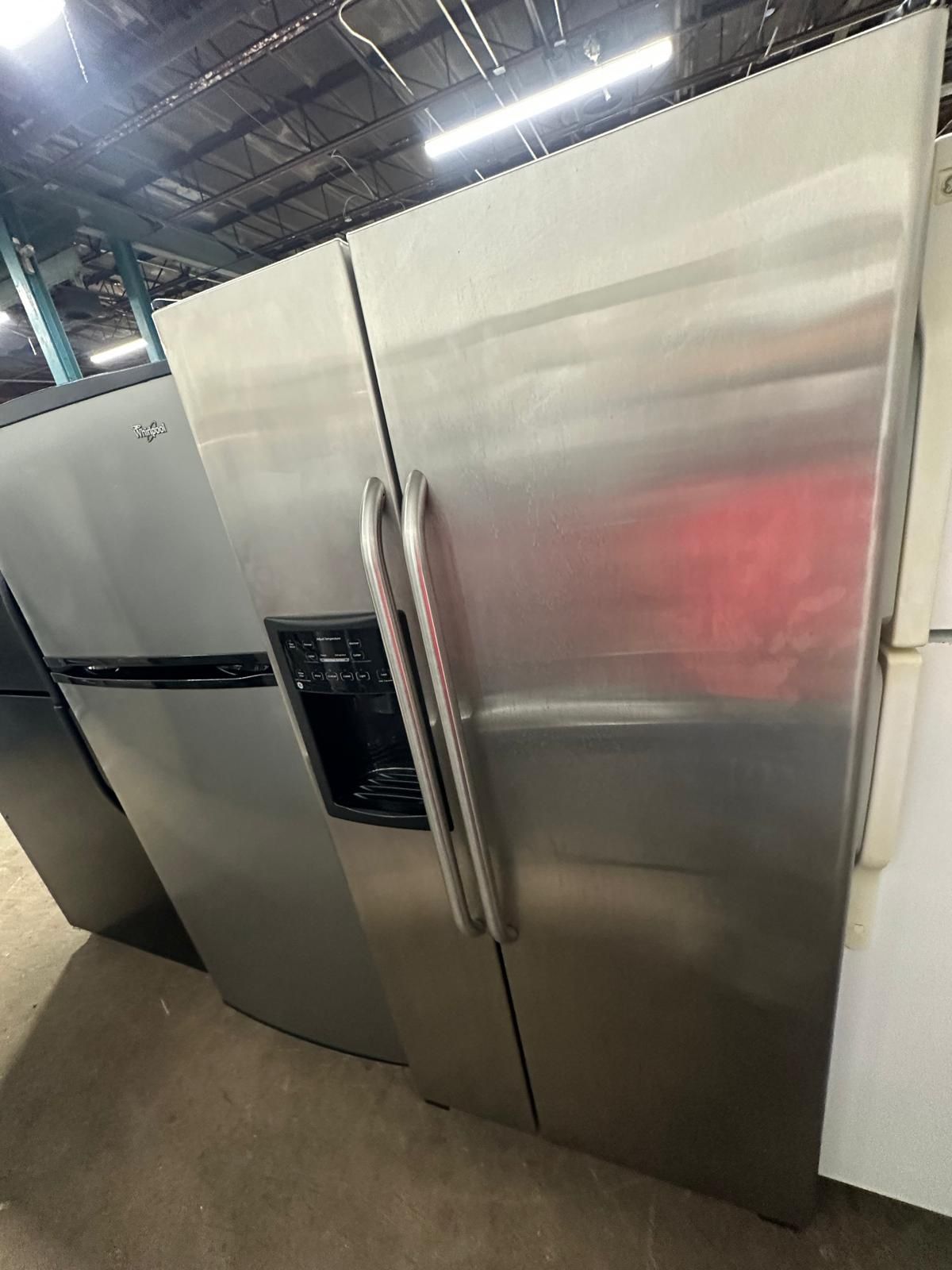 36” Stainless Steel GE Side By Side Refrigerator In Excellent Condition!