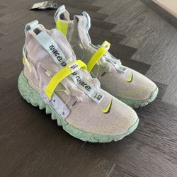 Nike Space Hippie M10