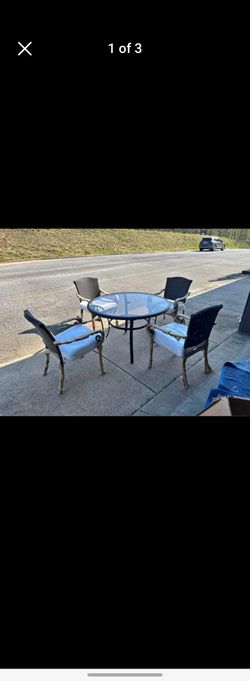 Hampton Bay 5 Piece Aluminum Wicker Outdoor Dining Set with cushions MSRP $700