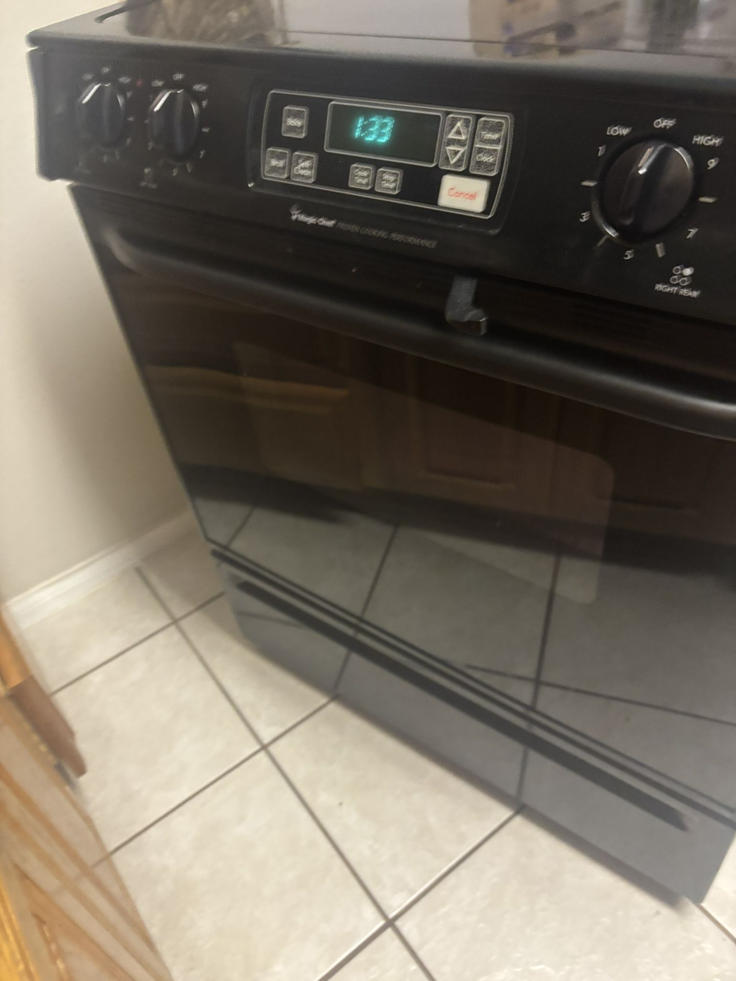 Magic Chef Electric Stove