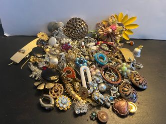 Vintage Lot Costume Jewelry Please view photos