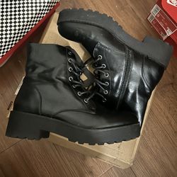 Dolls Kill Boots 