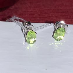 Genuine Gemstone Earrings “Peridot”