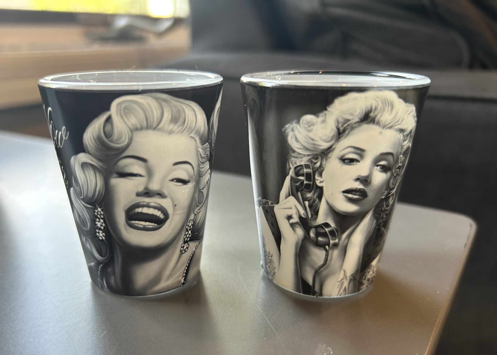 Marilyn Monroe" glasses set of 2