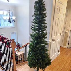 7-FOOT NON-LIT Christmas Tree