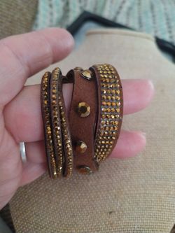 Faux Leather Crystal Wrap Bracelet 