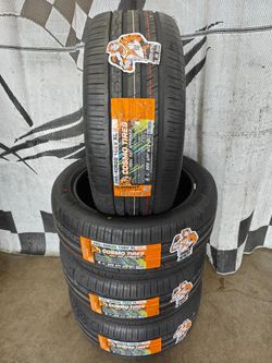 285/40r20 "Brand New" Cosmo Kurrent All Season Tires (70,000 mile warranty)