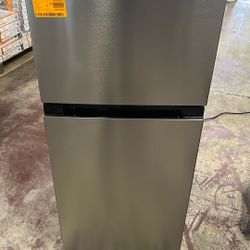 Vissani 4.5 cu. ft. Mini Refrigerator in Stainless Look with Glass Shelves, Top Freezer, and Energy Efficiency