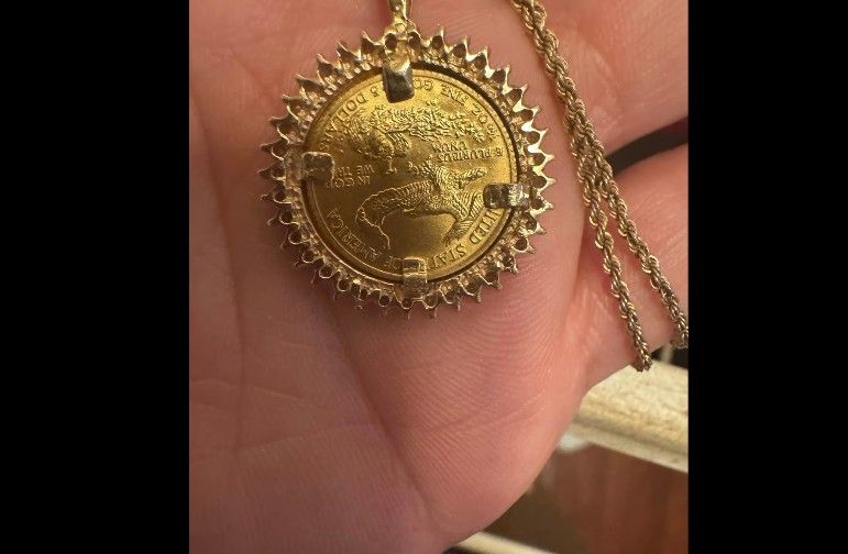 22k 1/10 American eagle pendant with 14k gold rope chain