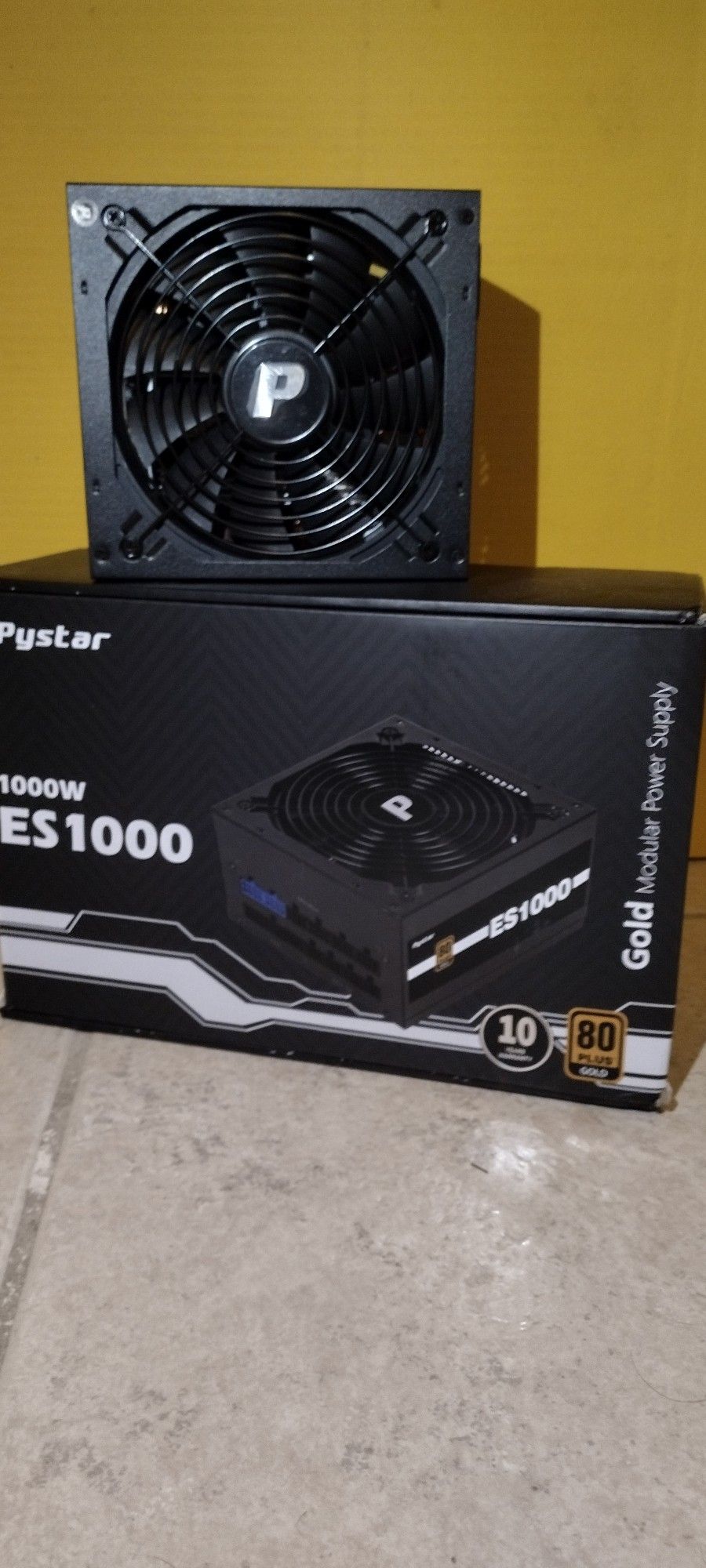 Pystar 1000W ES1000 80 Plus Gold PSU
