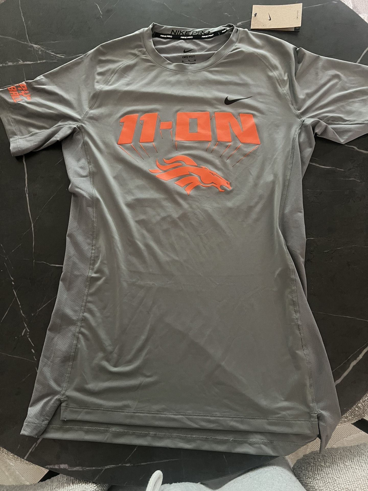 Broncos 7on7 Merch Size Xl