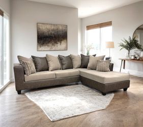 BEIGE/BROWN SECTIONAL